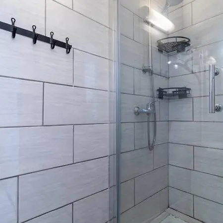 Apartment 2 Pers Bastille 11 *